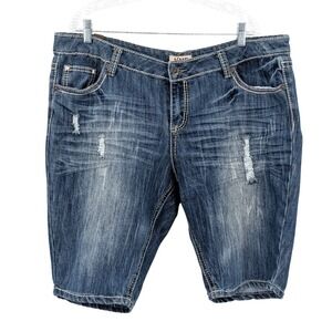 YMI Distressed Denim Bermuda Shorts Size 18 Mid Rise Casual Summer Modest 11"